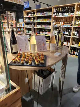 625-biocoop-trets-magasin-bio-degustation-evenement-vins.webp