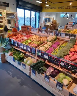 625-biocoop-trets-magasin-bio-fruit-legume-saison-local.webp