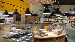 625-biocoop-trets-magasin-bio-oeuf-service-traditionnel.webp